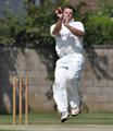 Gordon Drummond about to bowl.jpg